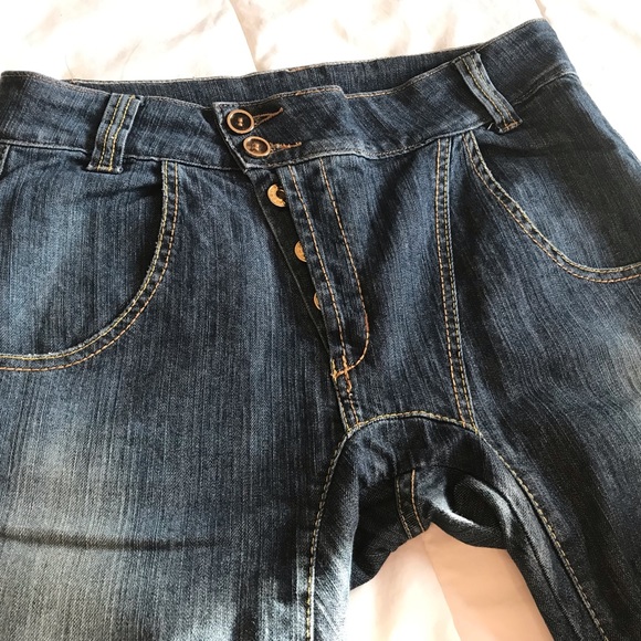 Jeans - Picture 3 of 4